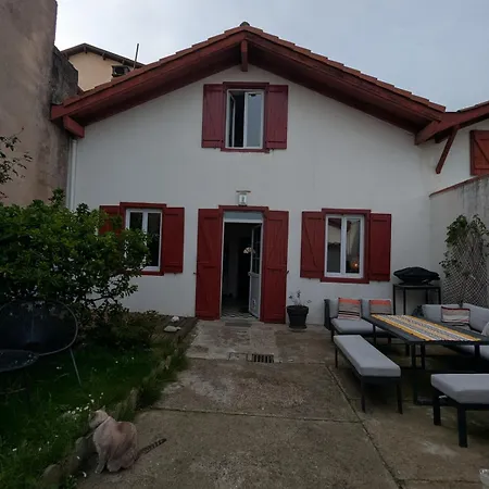 Voltaire Villa *